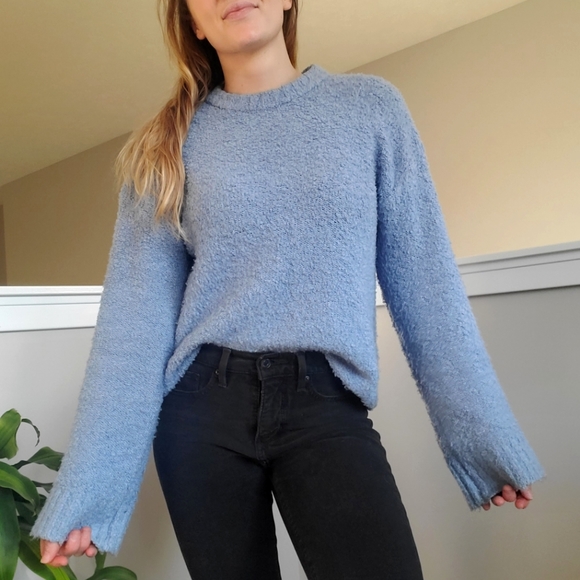 Abound Bouncle Knit Fuzzy Sweater Baby Blue Size Small - Picture 3 of 10